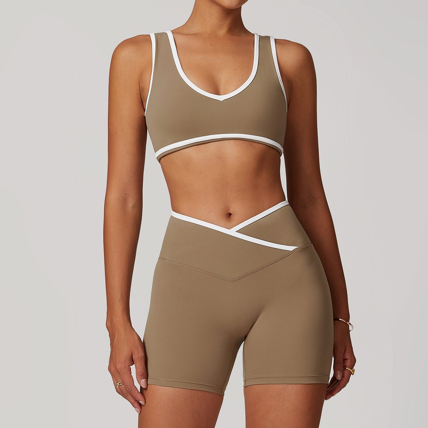 Sollinarry Contrast Color Wide Shoulder Strap Sports Underwear Shockproof Women One Piece Yoga Bra Outdoor Workout Clothes