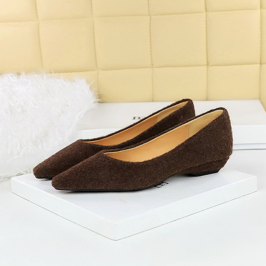 Elegant Plush Pointed Toe Simple Women Shallow Mouth Plain Surface Office Wedge Women Shoes