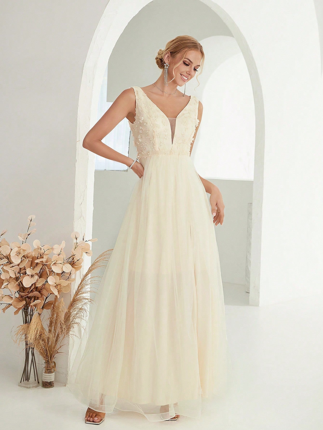 Evening Dress Sexy V neck Sleeveless Lace Wedding Dress Dress Direct Supply