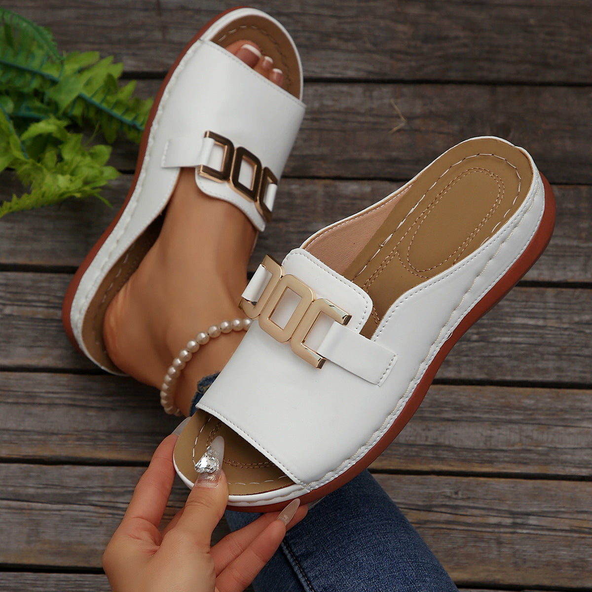 Southeast Asian Buckle Wedge Open Toe Slippers Women plus Size Metal Buckle Fish Mouth Beach Slippers